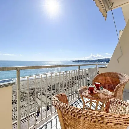 Casa Di Lusso Fronte Mare - Budello - Centro *