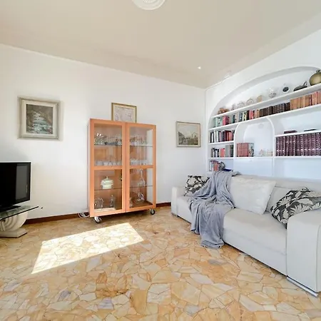 Casa Di Lusso Fronte Mare - Budello - Centro *