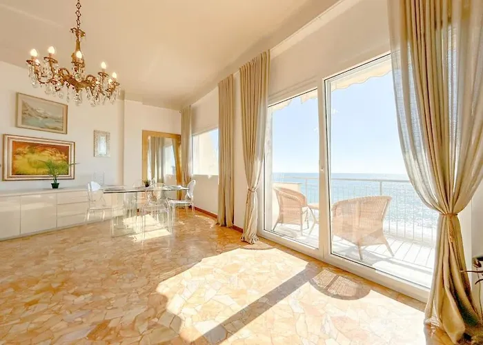 Apartment Casa Di Lusso Fronte Mare - Budello - Centro Varazze